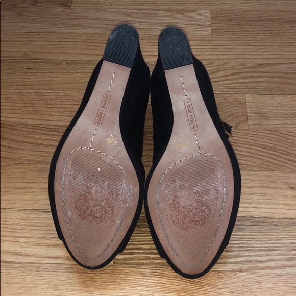 Vince Camuto Platform Wedges - Picture 6 of 8